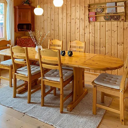 Σπίτι διακοπών 3 Bedroom In *