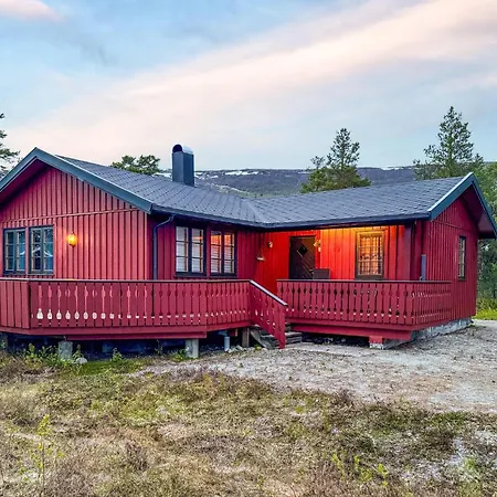 3 Bedroom In Holiday home